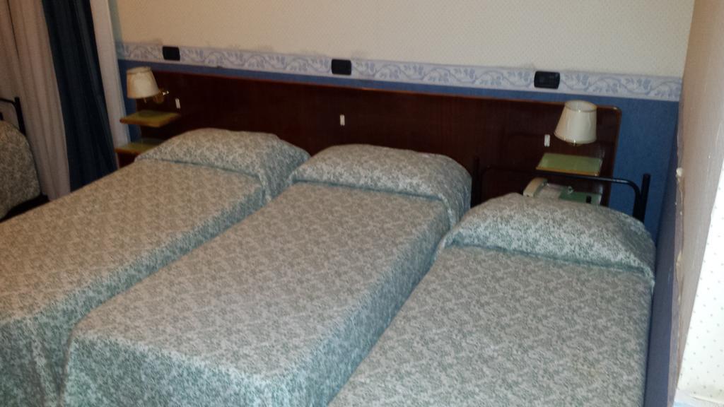 Hotel Piemonte Lanzo Torinese Dış mekan fotoğraf