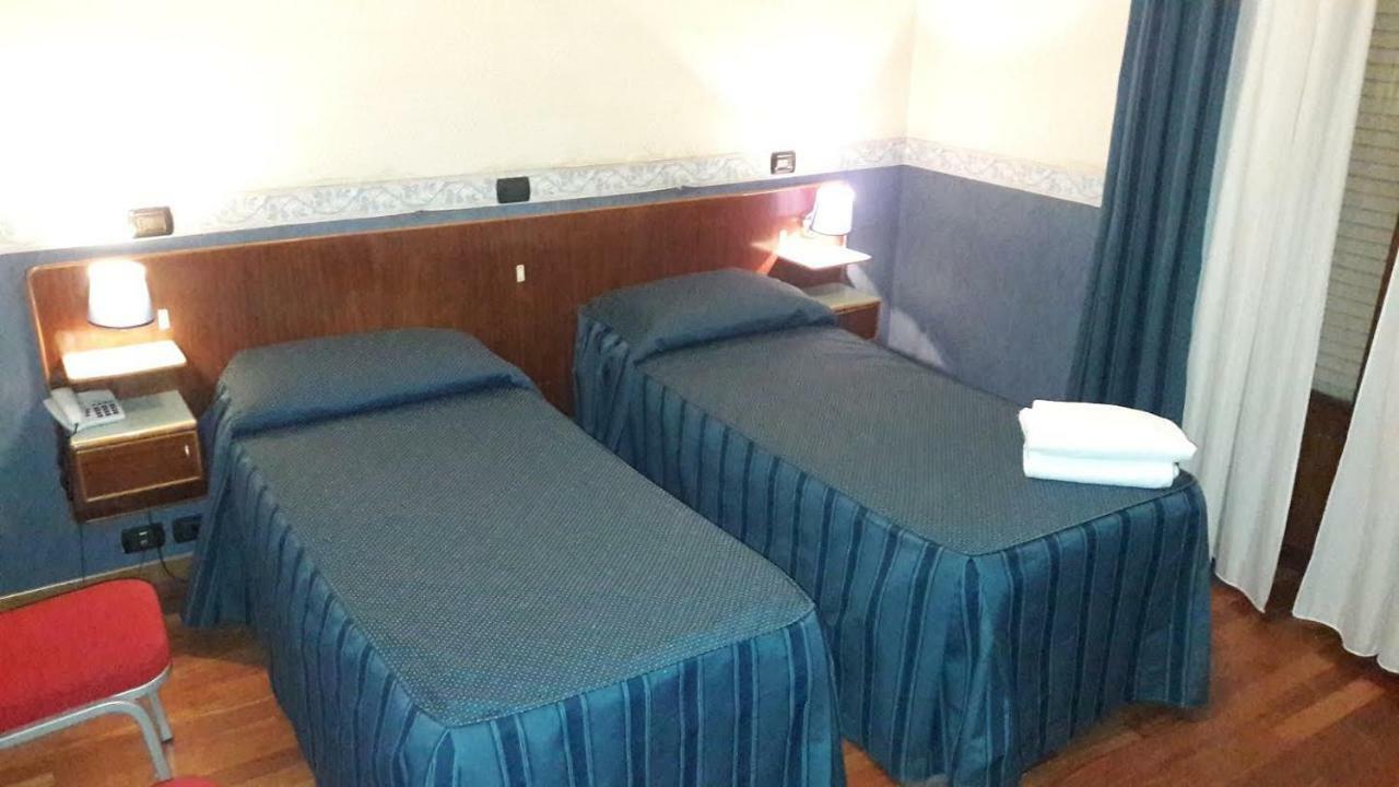Hotel Piemonte Lanzo Torinese Dış mekan fotoğraf